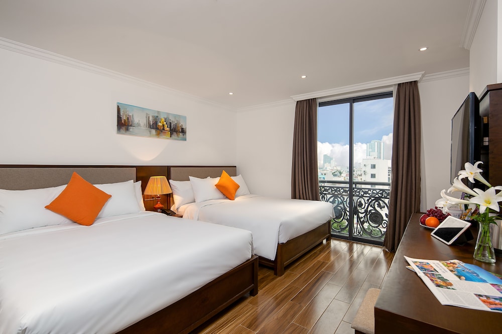 Premier Twin Room - Photo 1