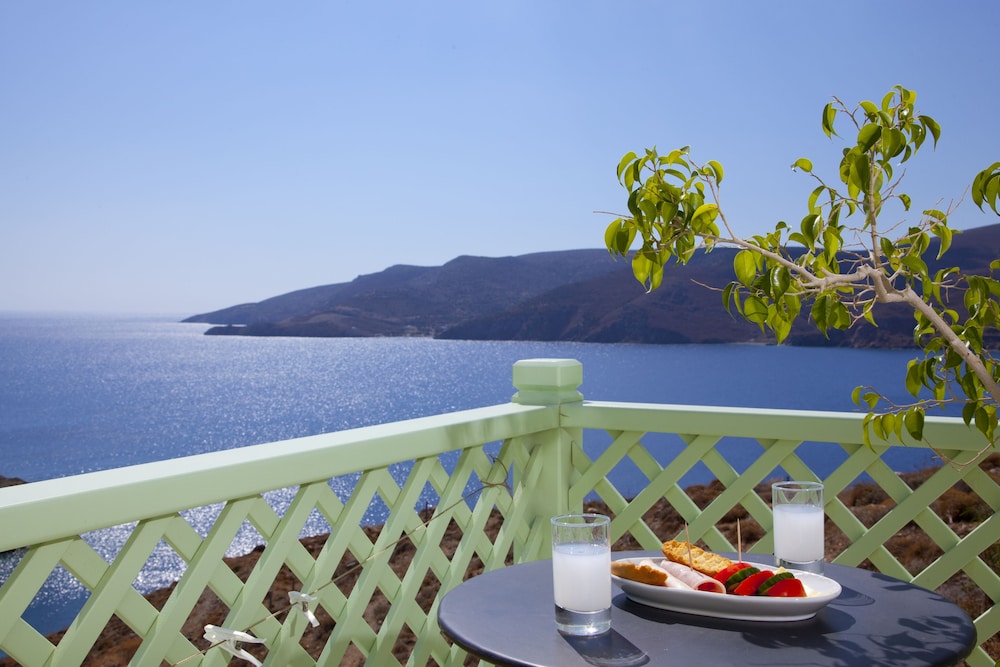 Junior Studio Suite, 1 Bedroom, Sea View (Cavo) photo 1