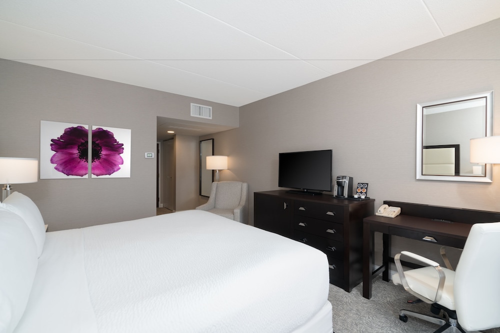 Room, 1 Double Bed, Accessible, Non Smoking (Mobility Transfer Shower) - Photo 1