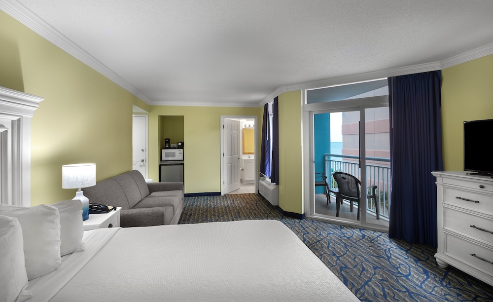 Partial Ocean View King Room - Photo 3