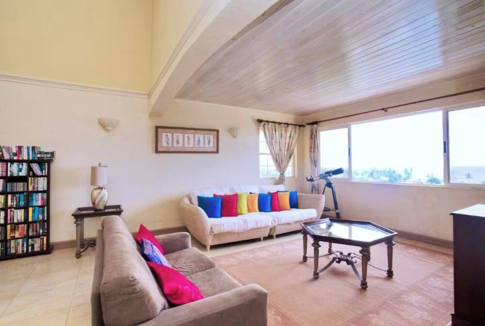 House, 5 Bedrooms, Private Pool, Garden View photo 2