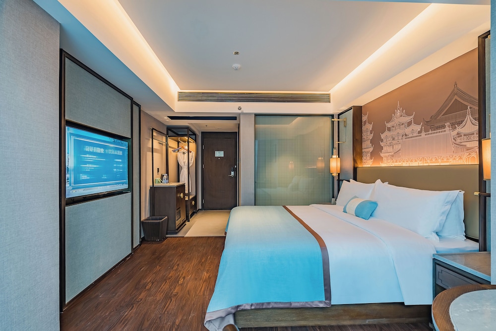 Basic Double Room, City View