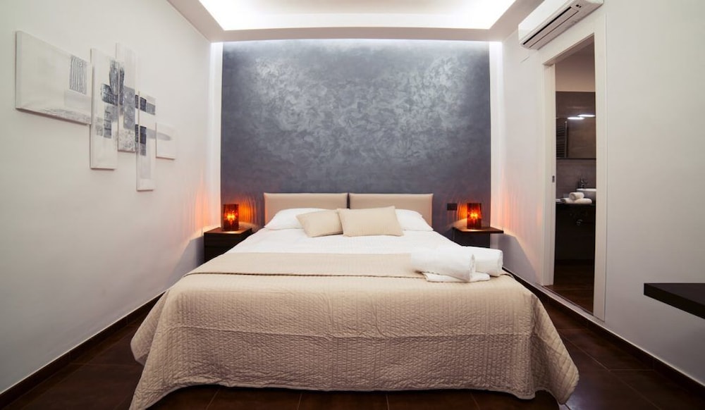 Classic Double or Twin Room, Private Bathroom photo 3