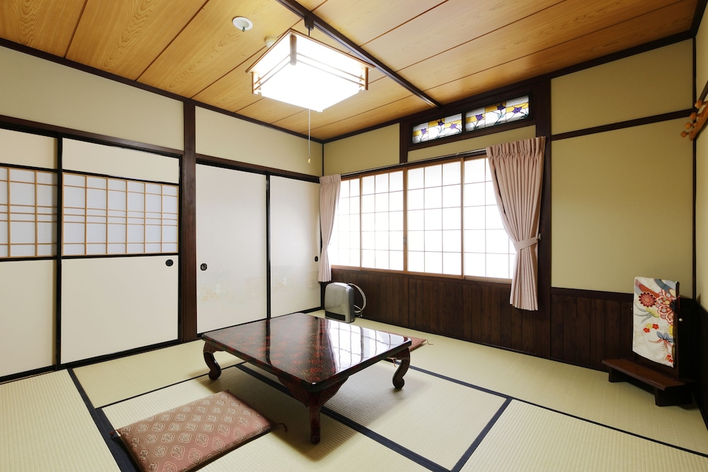 07, 日式房间 (Kikyo)