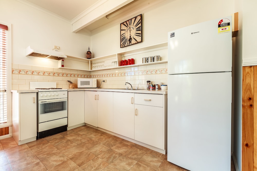 Superior Cottage, 2 Bedrooms, Fireplace, Garden View photo 3