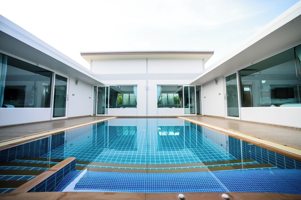 Family Villa photo 3