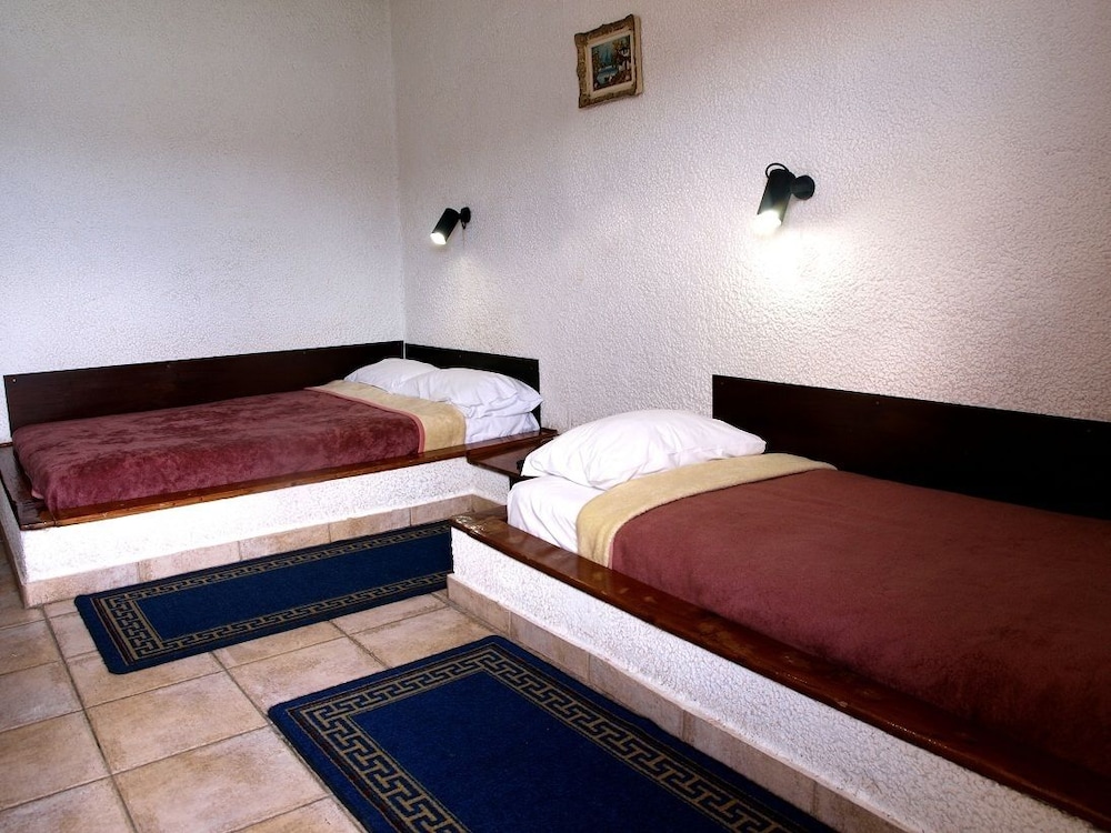 Basic Double Room