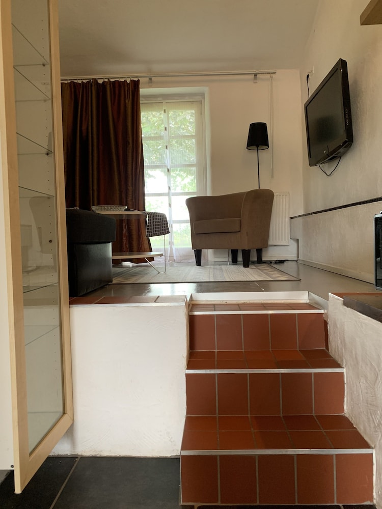 Royal Room, 1 Bedroom (Duplex) photo 3