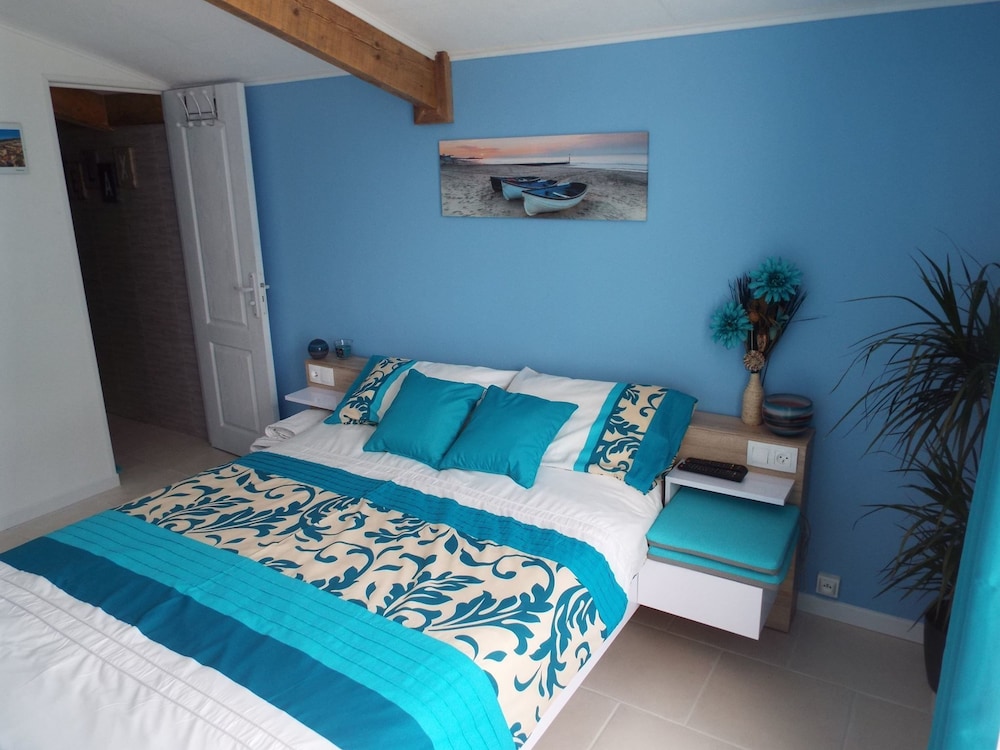 Comfort Double Room (Azur)