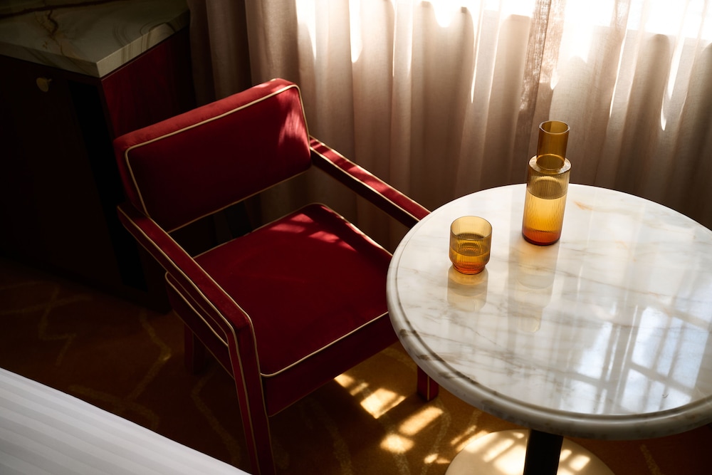 Superior Room, 1 King Bed