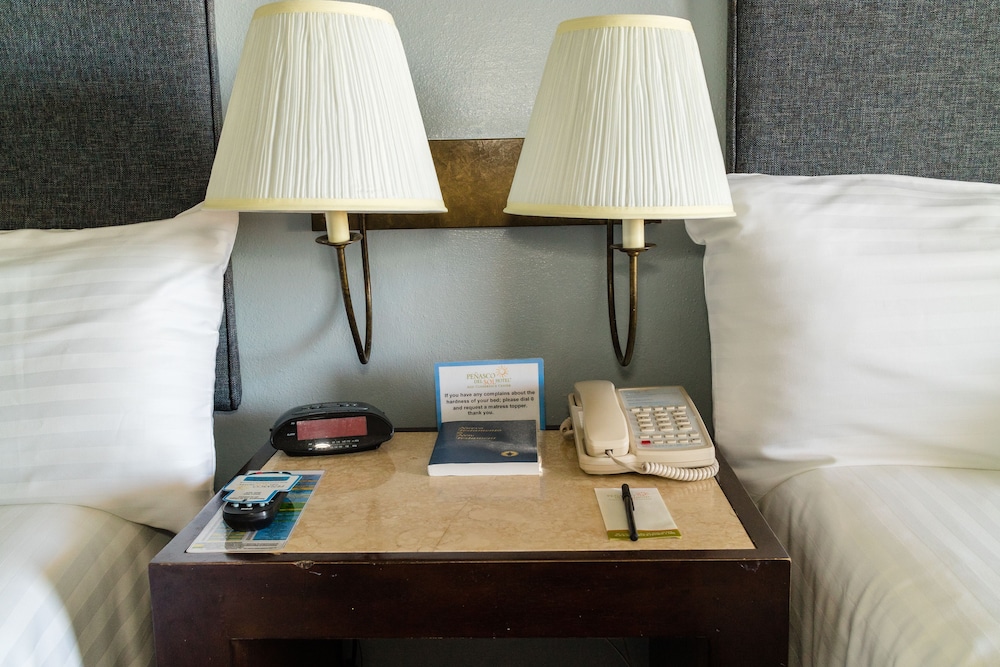 Superior Suite Sea View with Balcony 2 Queen Beds - Photo 7