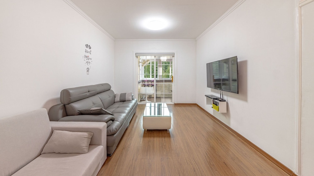 Basic Room, 1 Bedroom (202(Duplex flat, Spa,Netflix))