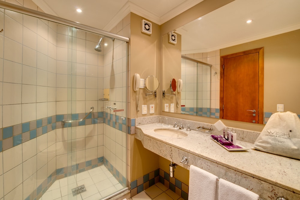 Premier Room, Balcony - Photo 4