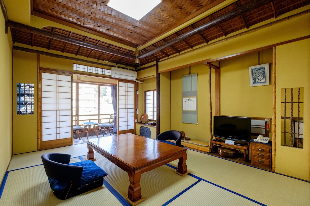 Traditional Room (Japanese-Style, Triple Occupancy) photo 2
