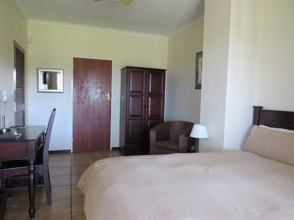 Single Room photo 3
