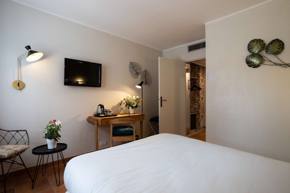 Classic Room, 1 Double Bed, Non Smoking - Photo 3