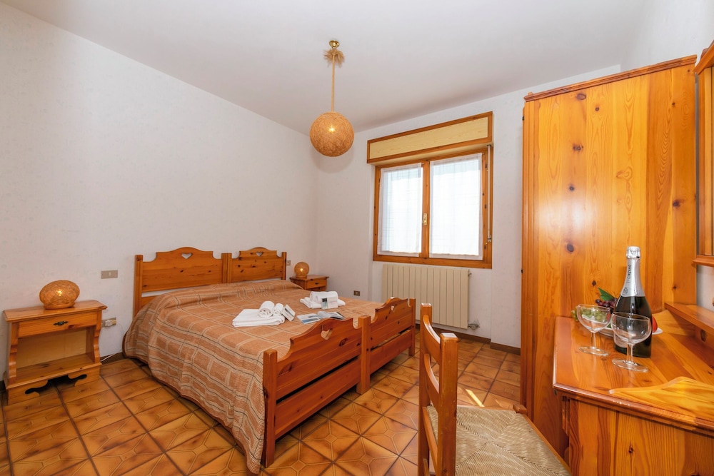 Family Apartment, 2 Bedrooms, Mountainside (Residence Bellevue 7) photo 1