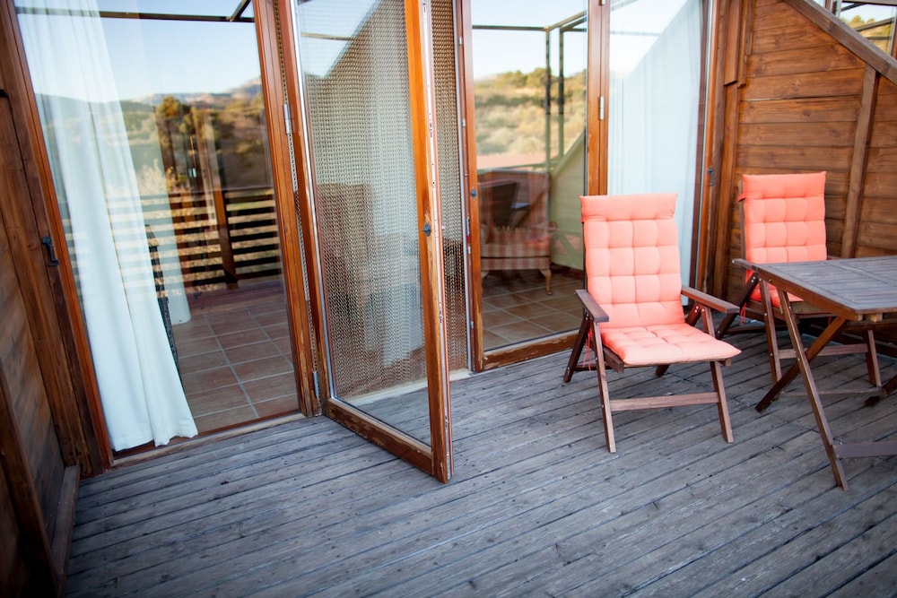 Suite, Balcony, Mountain View photo 3