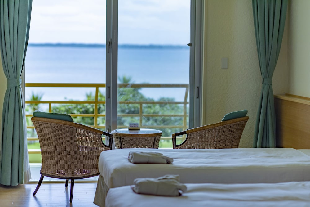 Main Wing “Sunshine Garden” Superior Room Ocean View photo 3