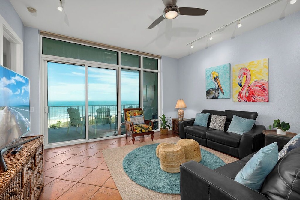 Condo, Ocean View photo 1