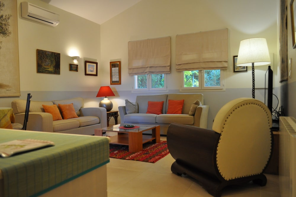 Cottage (Les Oliviers)