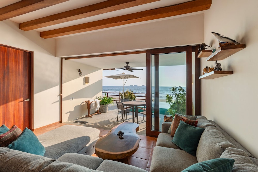 Villa, 2 Bedrooms, Beachfront (2 Bedroom)