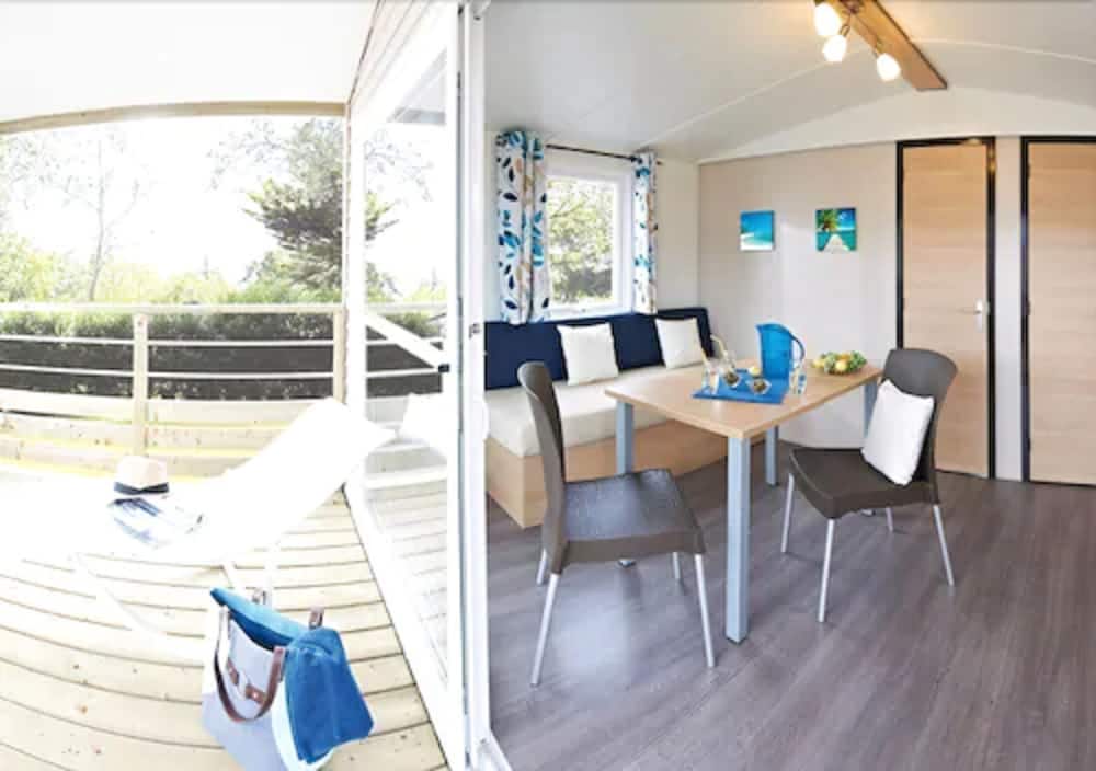 Basic Mobile Home, 1 Bedroom - Photo 1