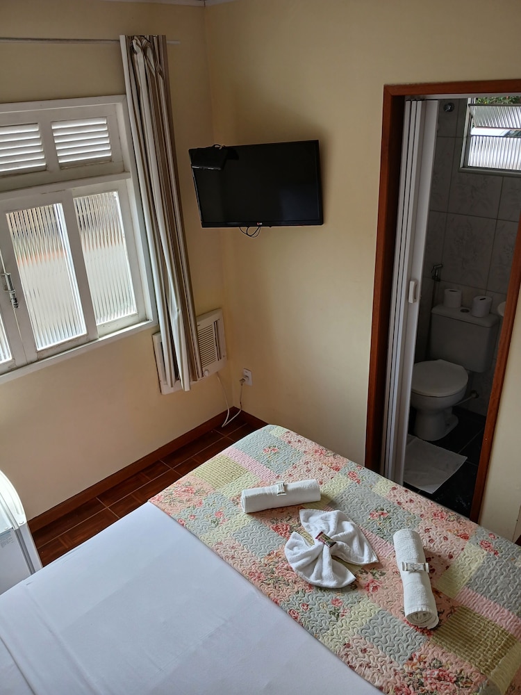 Standard Double Room, 1 Double Bed, Mountain View photo 2