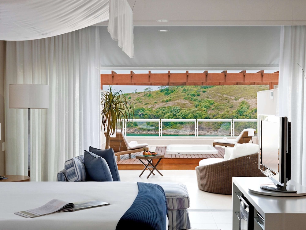 Sea Suite with 1 king size bed, sea view, terrace w/ outdoor bathtub, WIFI photo 2