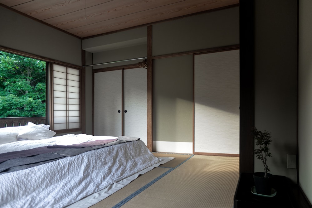 Deluxe Twin Room photo 1