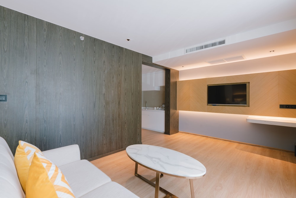 Premier Room - Photo 5