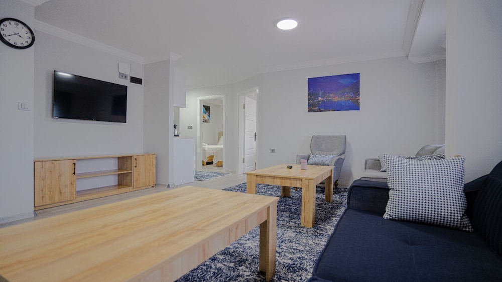 Grand Apartment