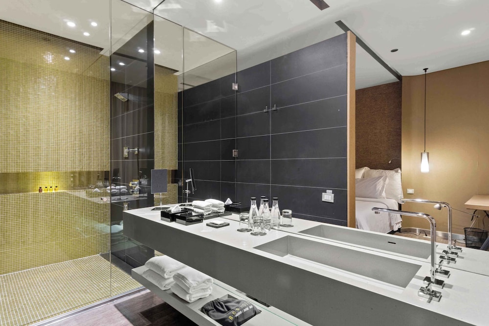 Premium Room - Photo 3