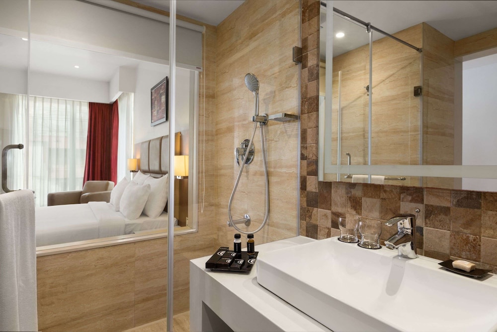 Deluxe Room, 1 Twin Bed, Non Smoking photo 2