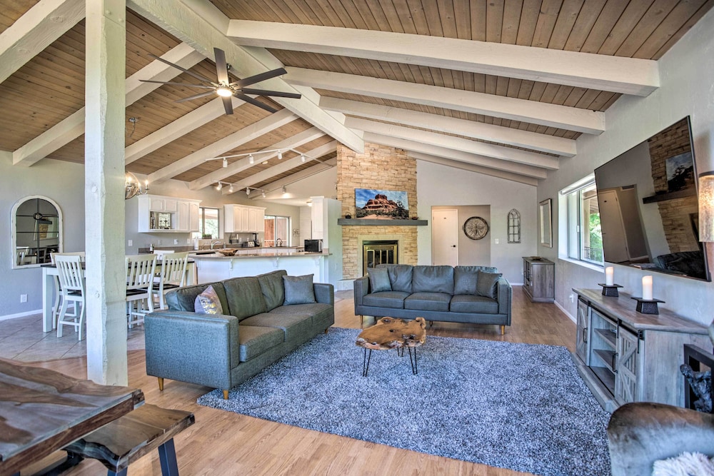 House (6 Bedrooms) photo 1