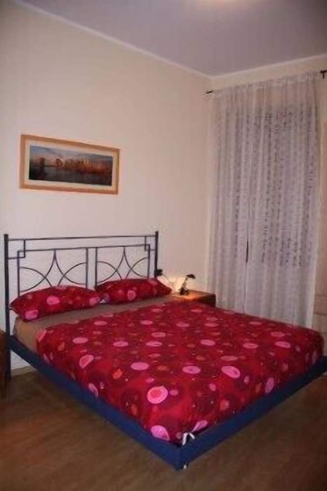 Standard Double or Twin Room photo 1