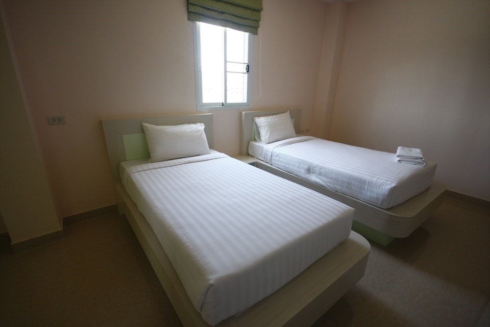 Standard Twin Room photo 1