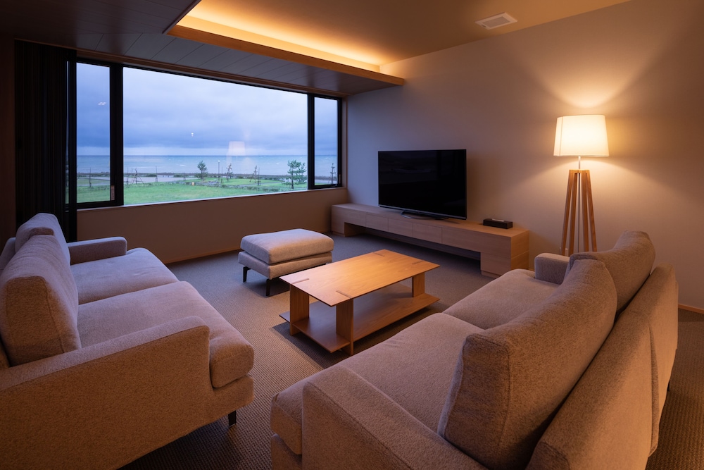 Japanese Western Style Suite, Sea View - Photo 2