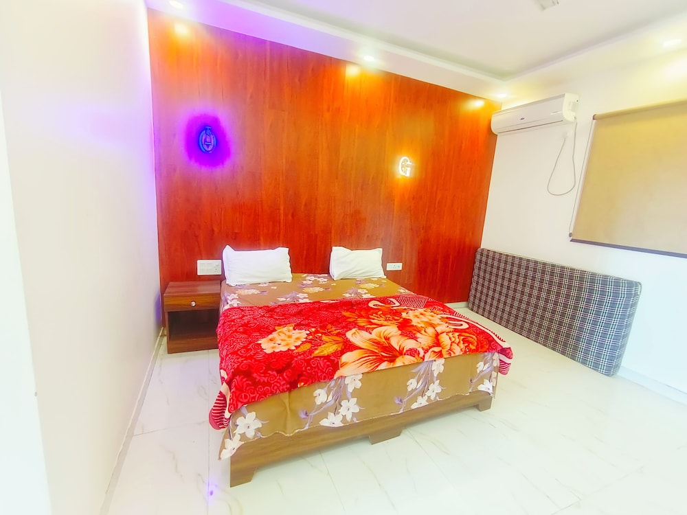 Deluxe Villa