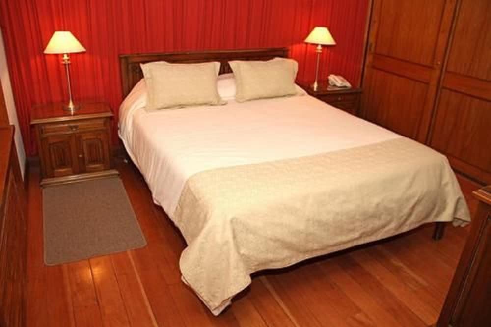 Superior Suite photo 1