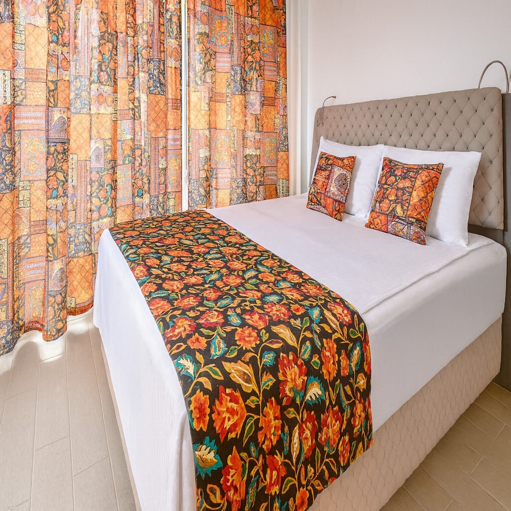 Standard Room - Photo 1