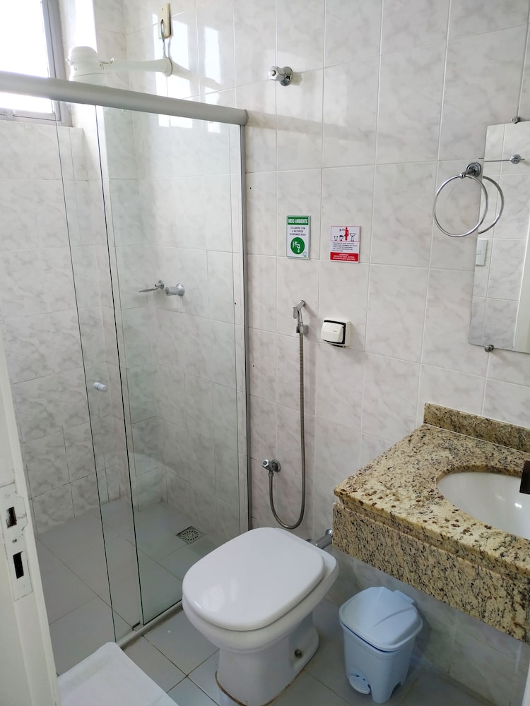 Suite - Photo 4