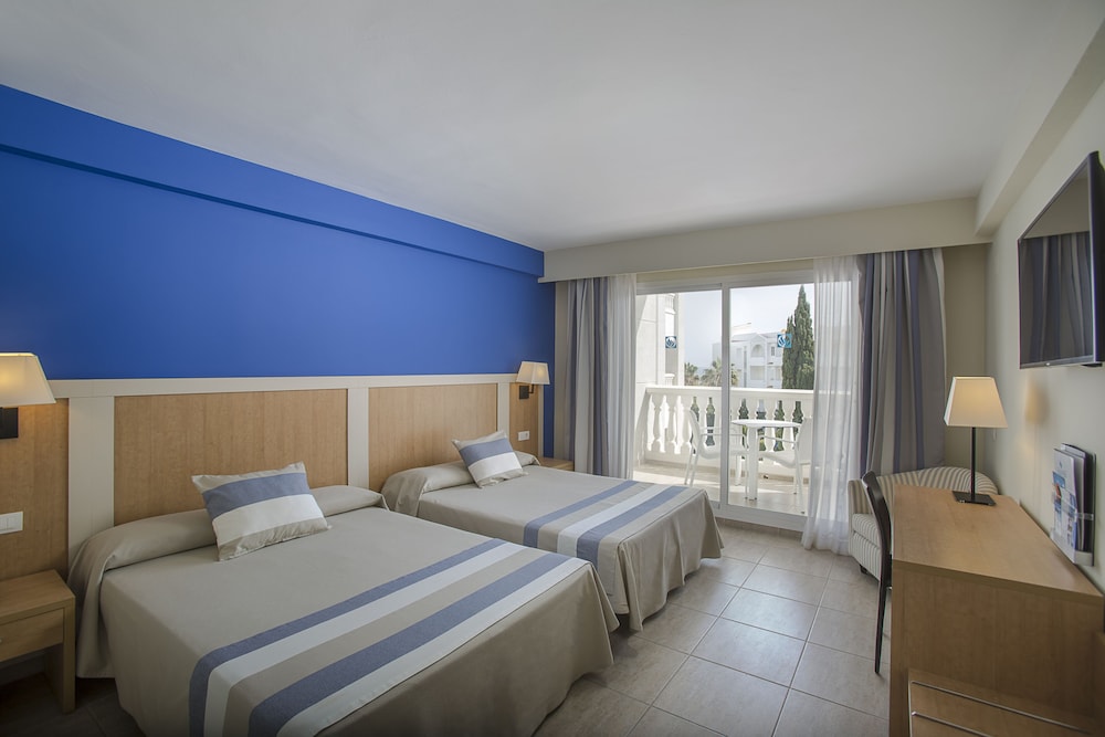 Premium Double Room, Terrace (2 adults + 2 children)