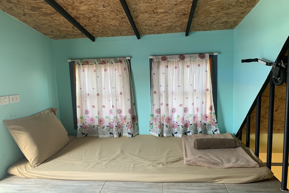 Superior Bungalow - Photo 15