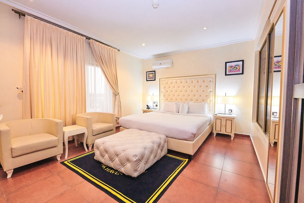 Signature Suite photo 1