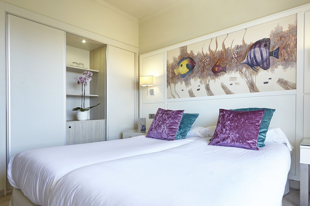 Double Room, Balcony