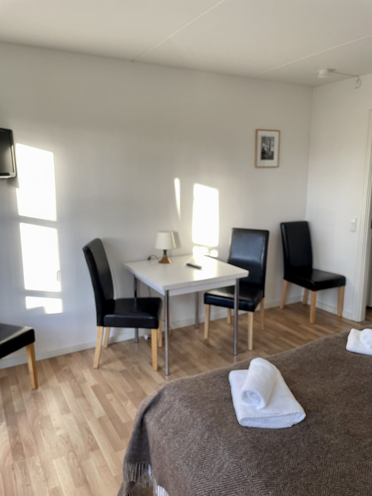Classic Double Room, 1 Bedroom, Non Smoking, Kitchenette photo 2