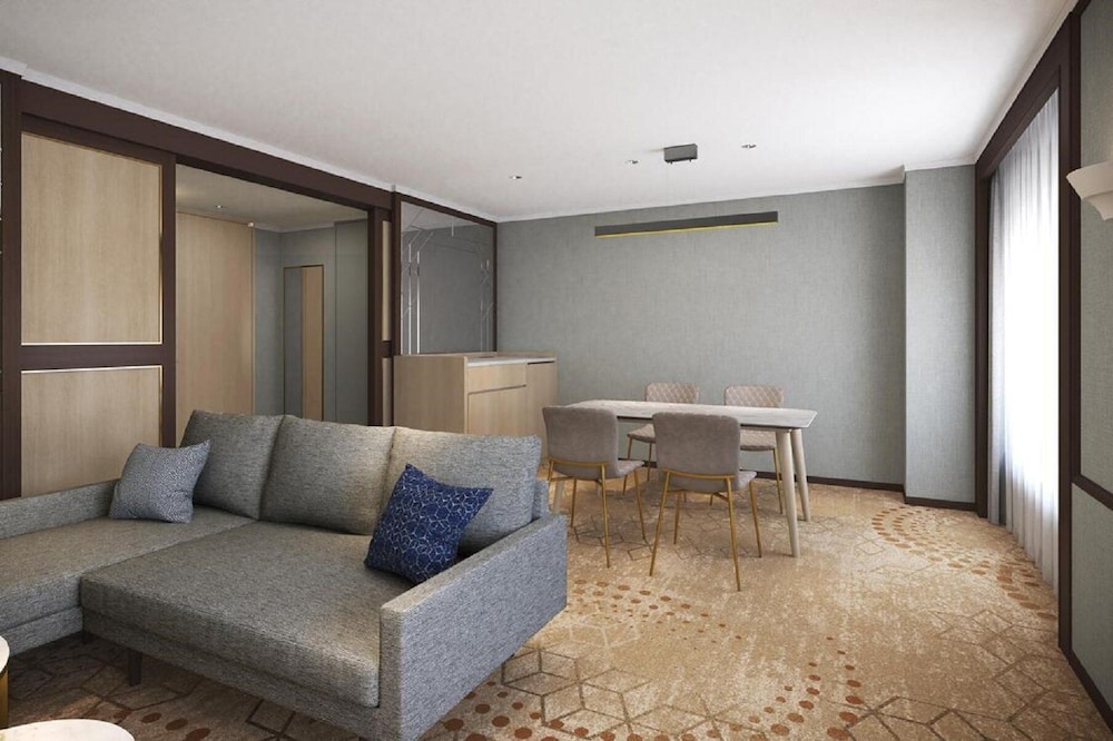 Suite, 1 King Bed