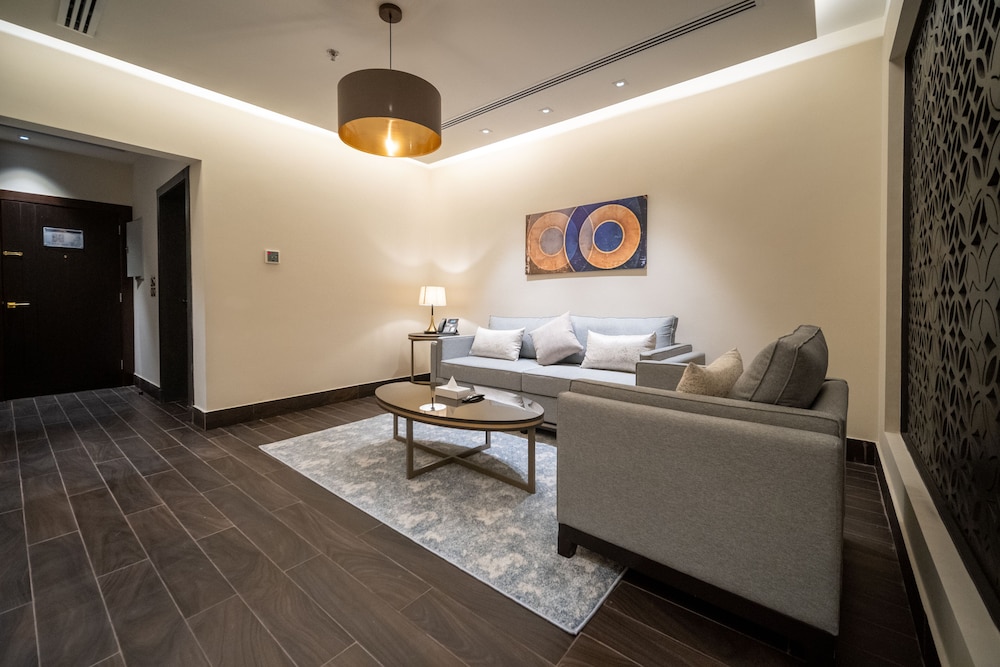 Standard Apartment, 2 Bedrooms, City View - Photo 10