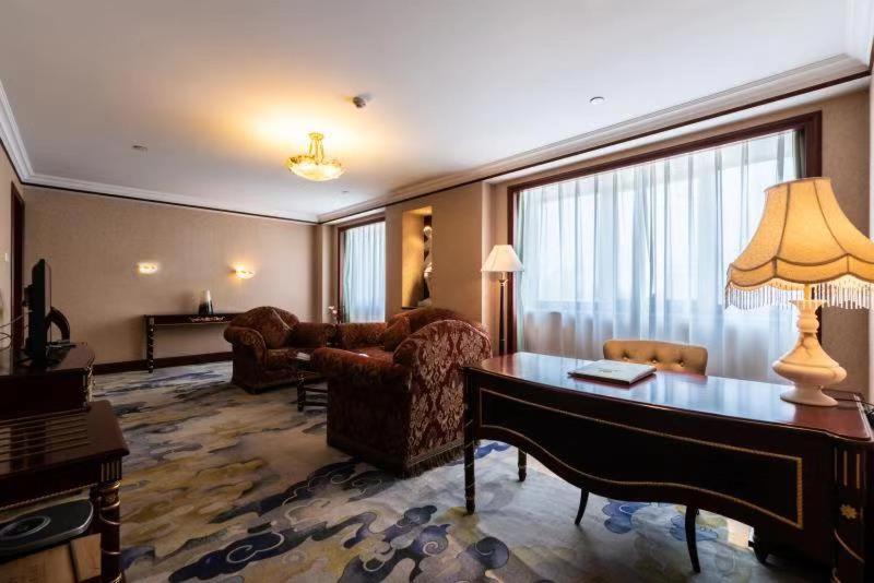 Executive Suite photo 3